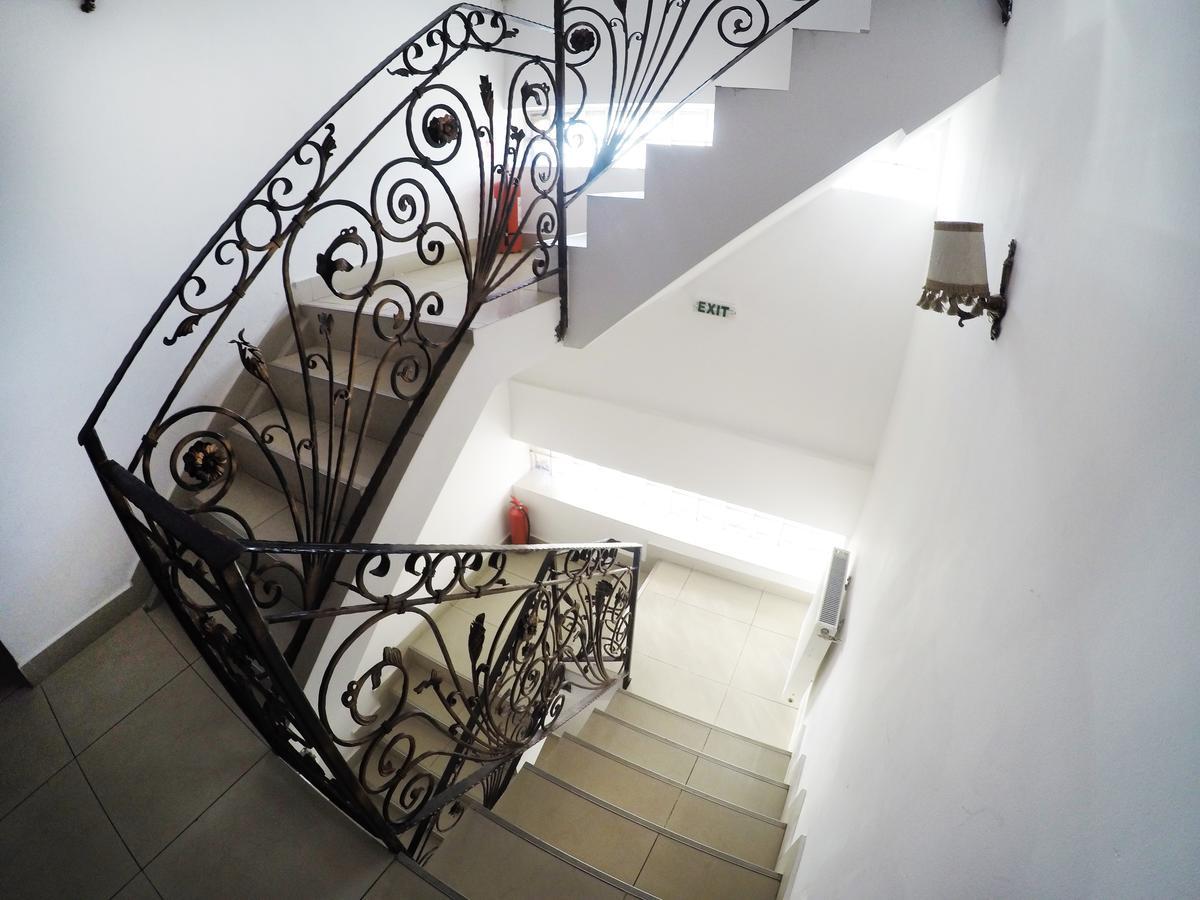 Bonsejour Hotel Braşov Buitenkant foto